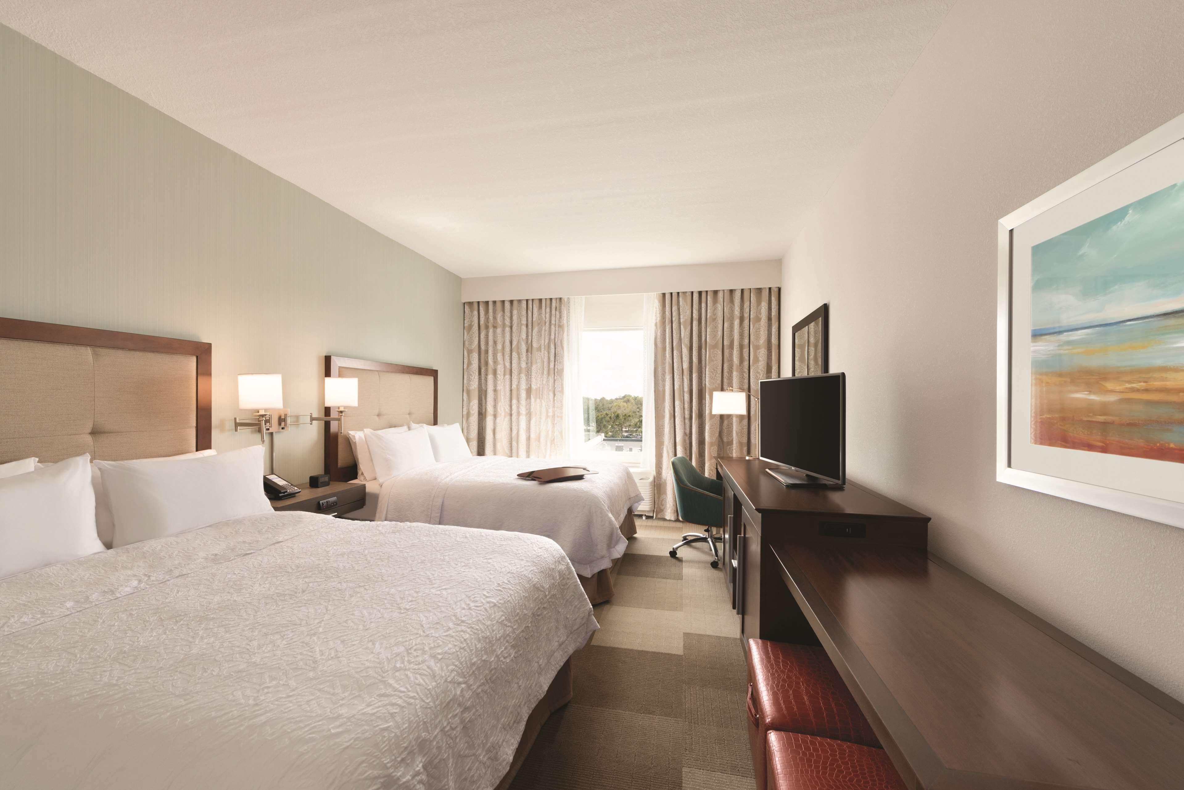 Hampton Inn & Suites - Де-Ленд Екстер'єр фото