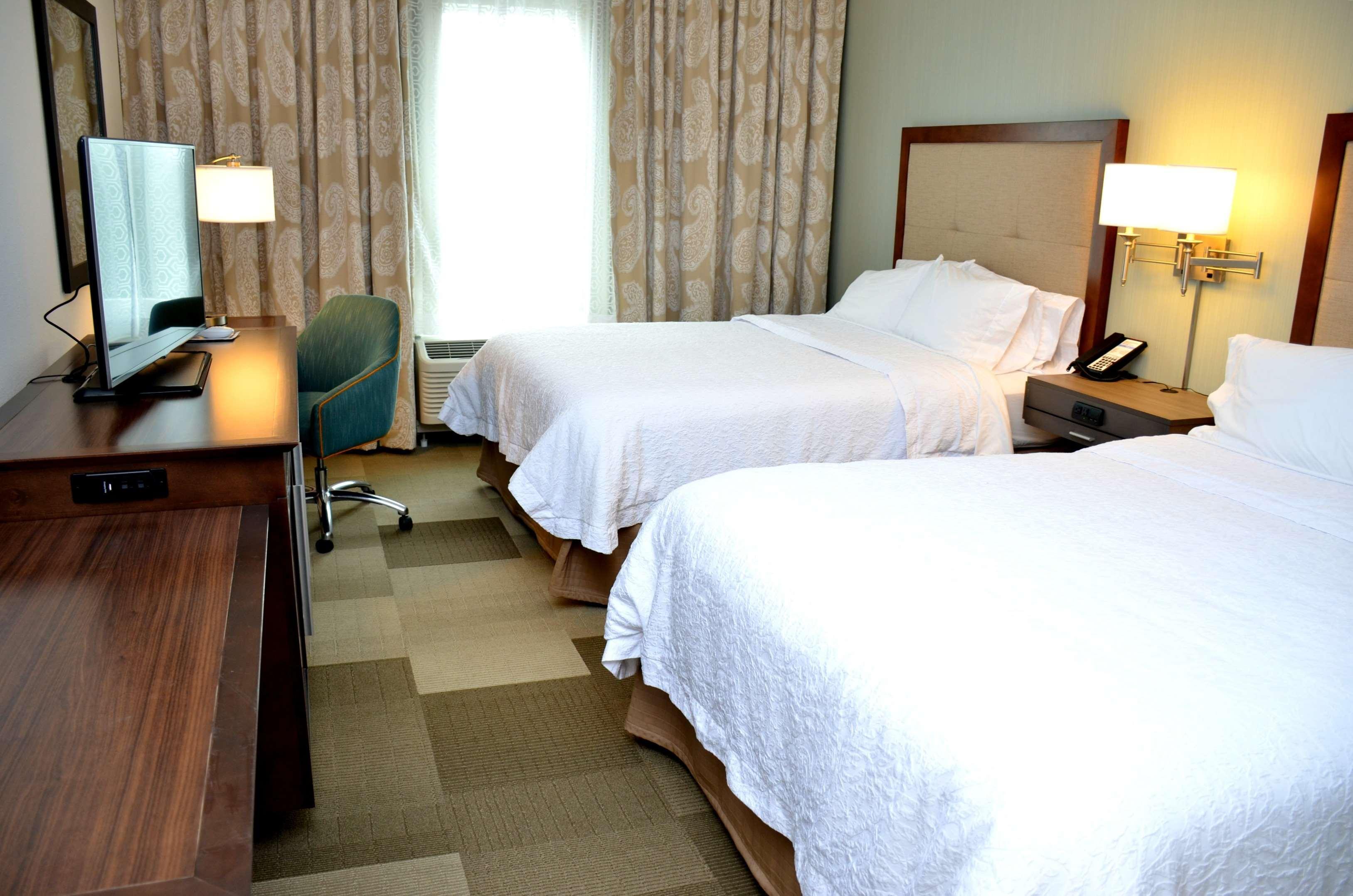 Hampton Inn & Suites - Де-Ленд Екстер'єр фото