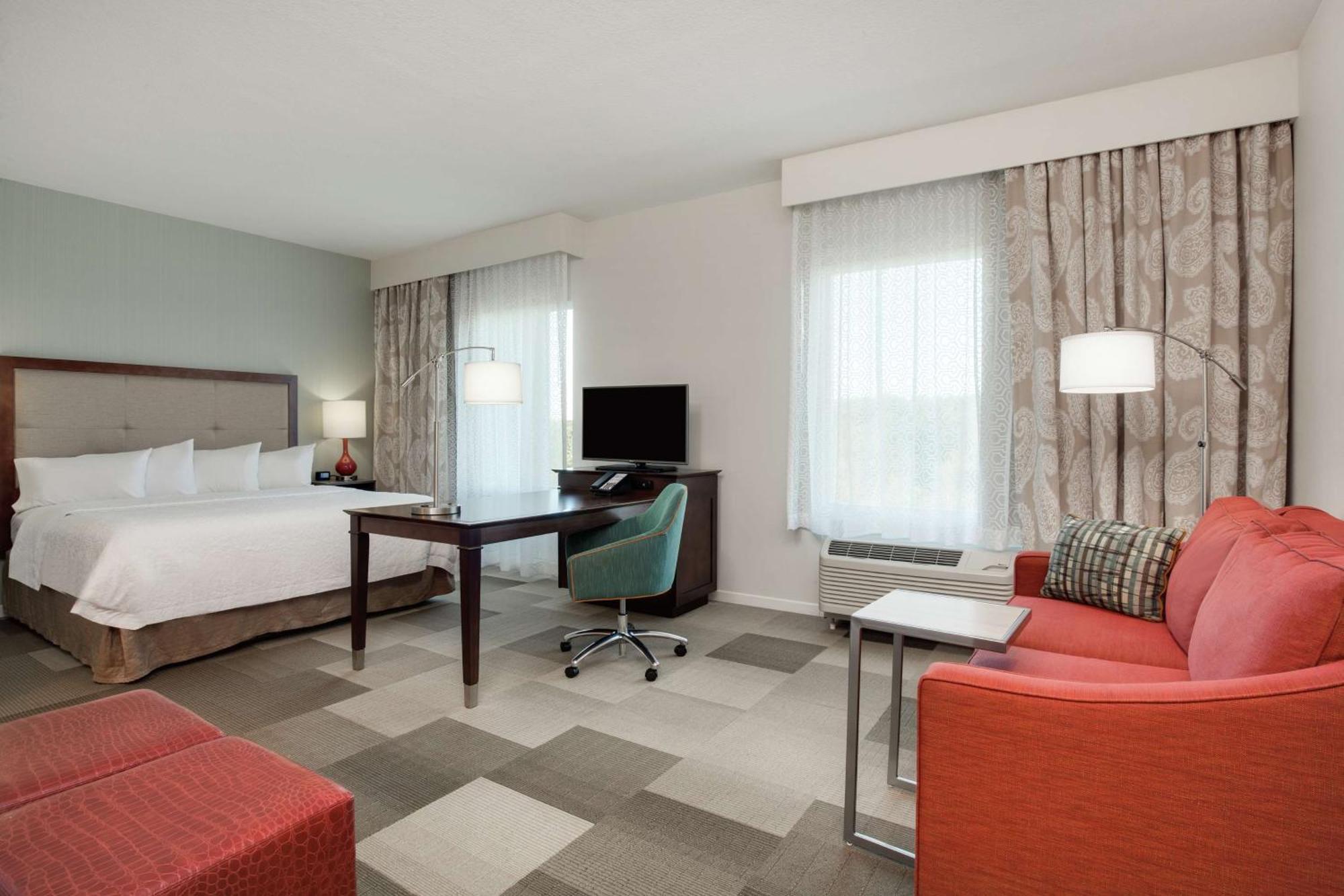 Hampton Inn & Suites - Де-Ленд Екстер'єр фото