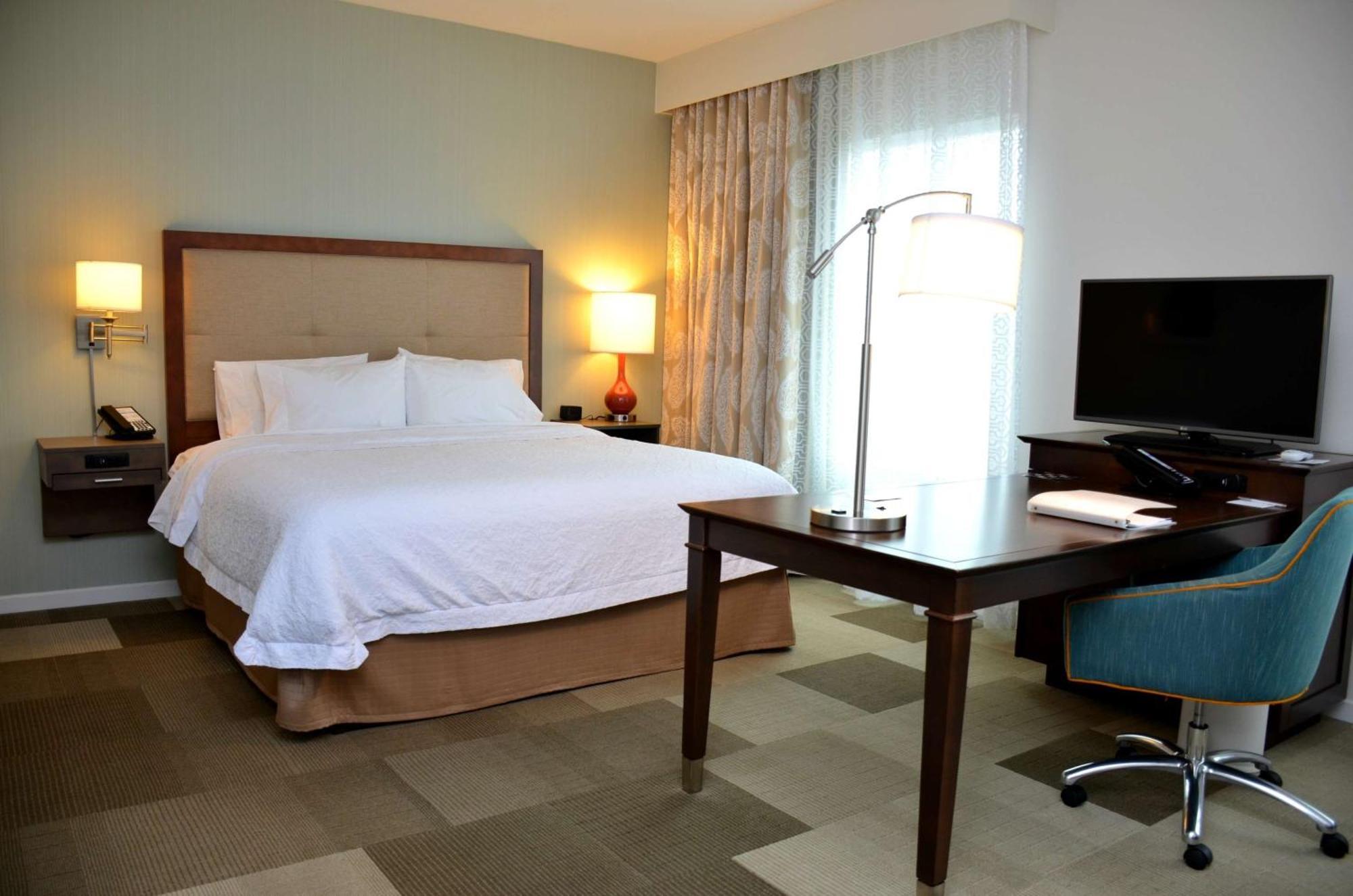 Hampton Inn & Suites - Де-Ленд Екстер'єр фото